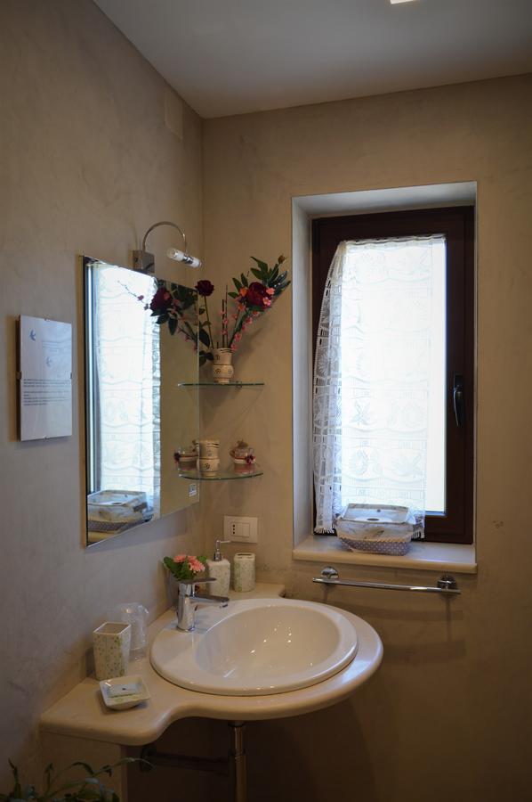 Casa Delle Rondini Bed and Breakfast Alberobello Exteriör bild
